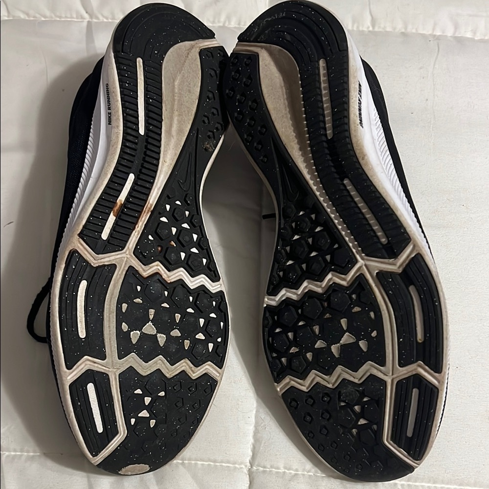 Nike Women’s Black Downshifter 8 - Picture 7 of 13